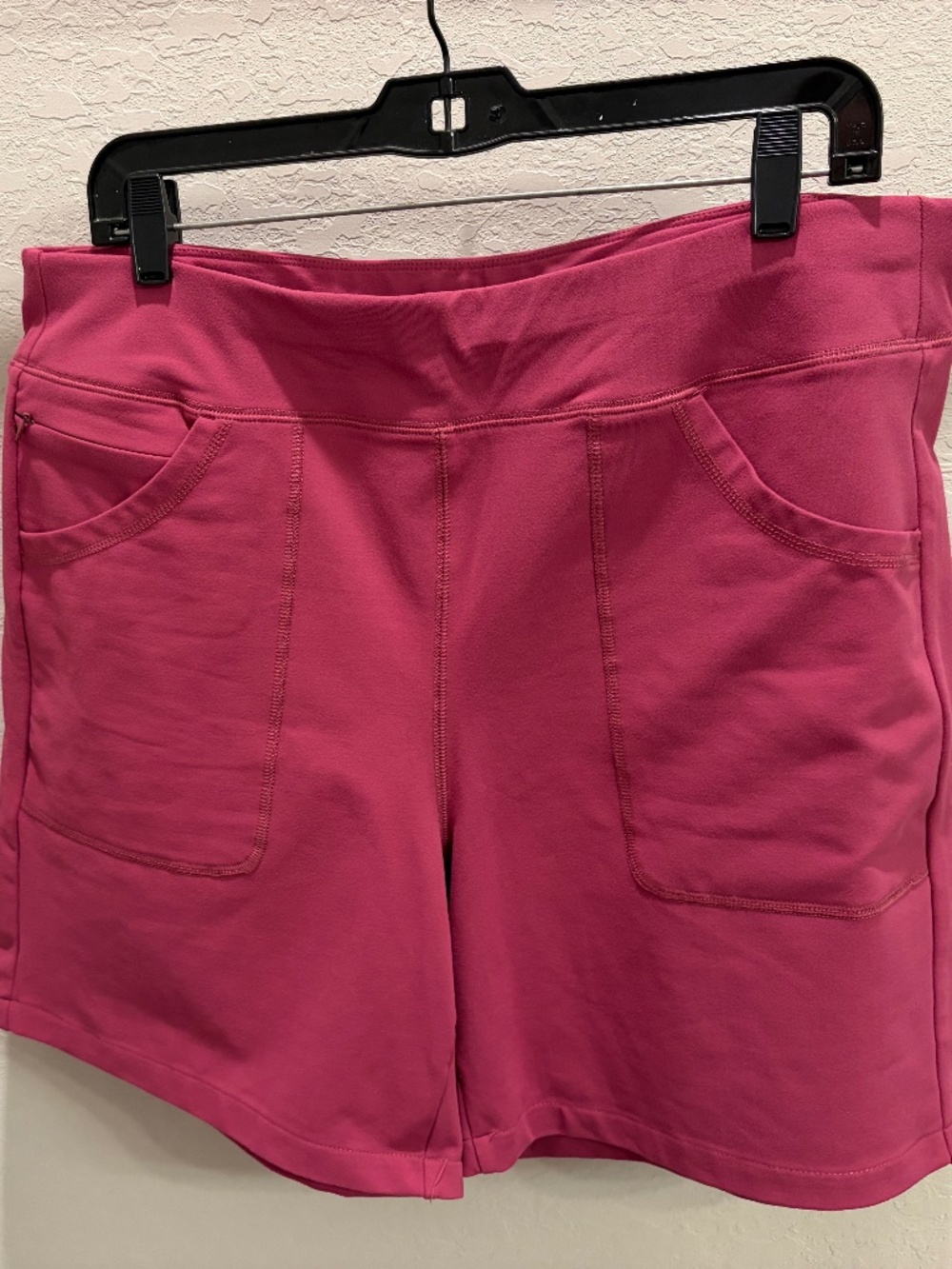 Lands’ end Large hiking shorts